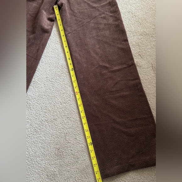 BDG Ribbed Corduroy Straight Leg Jeans - Picture 11 of 13